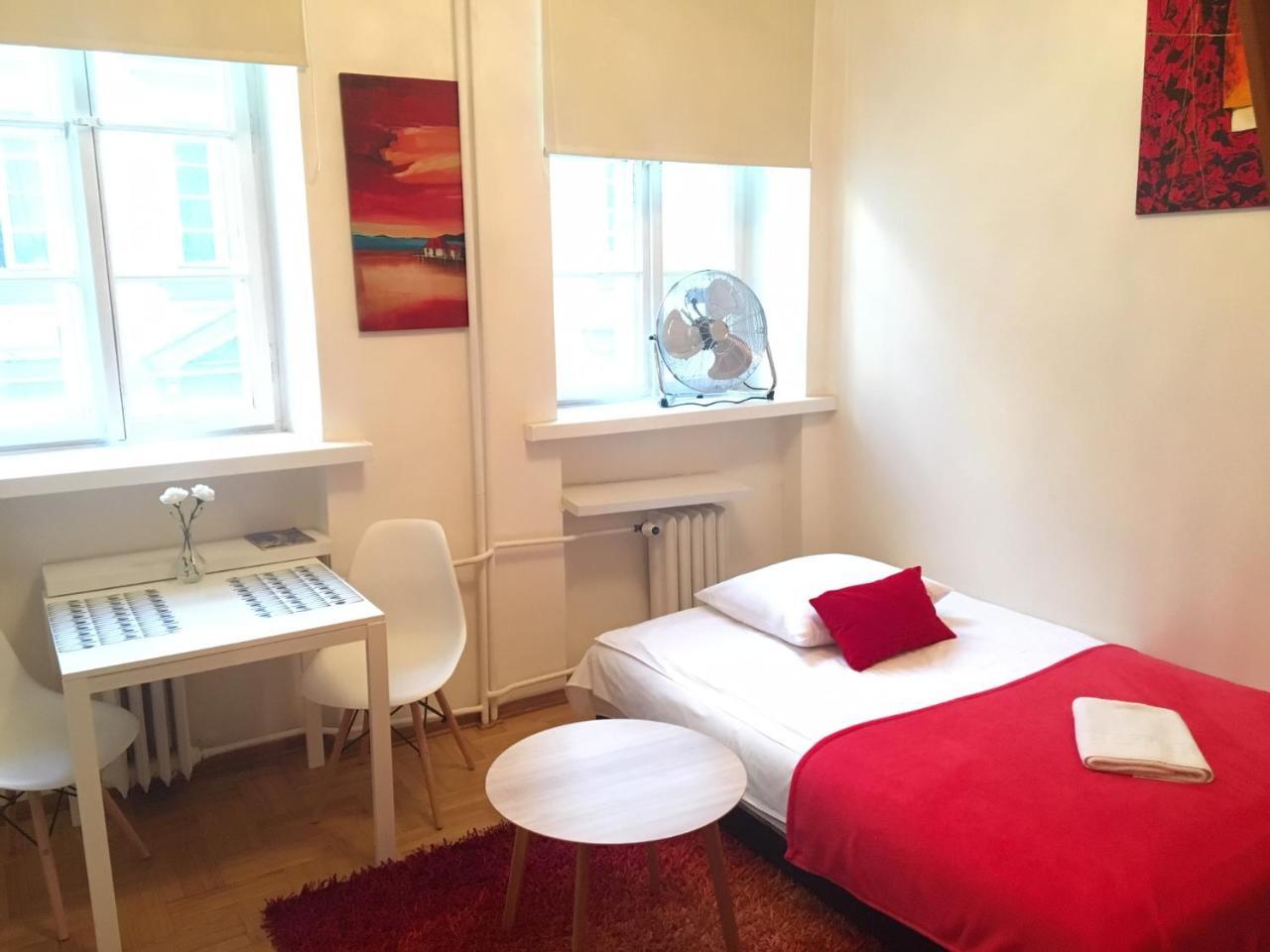 Elegant Royal Castle Apartment Warsaw